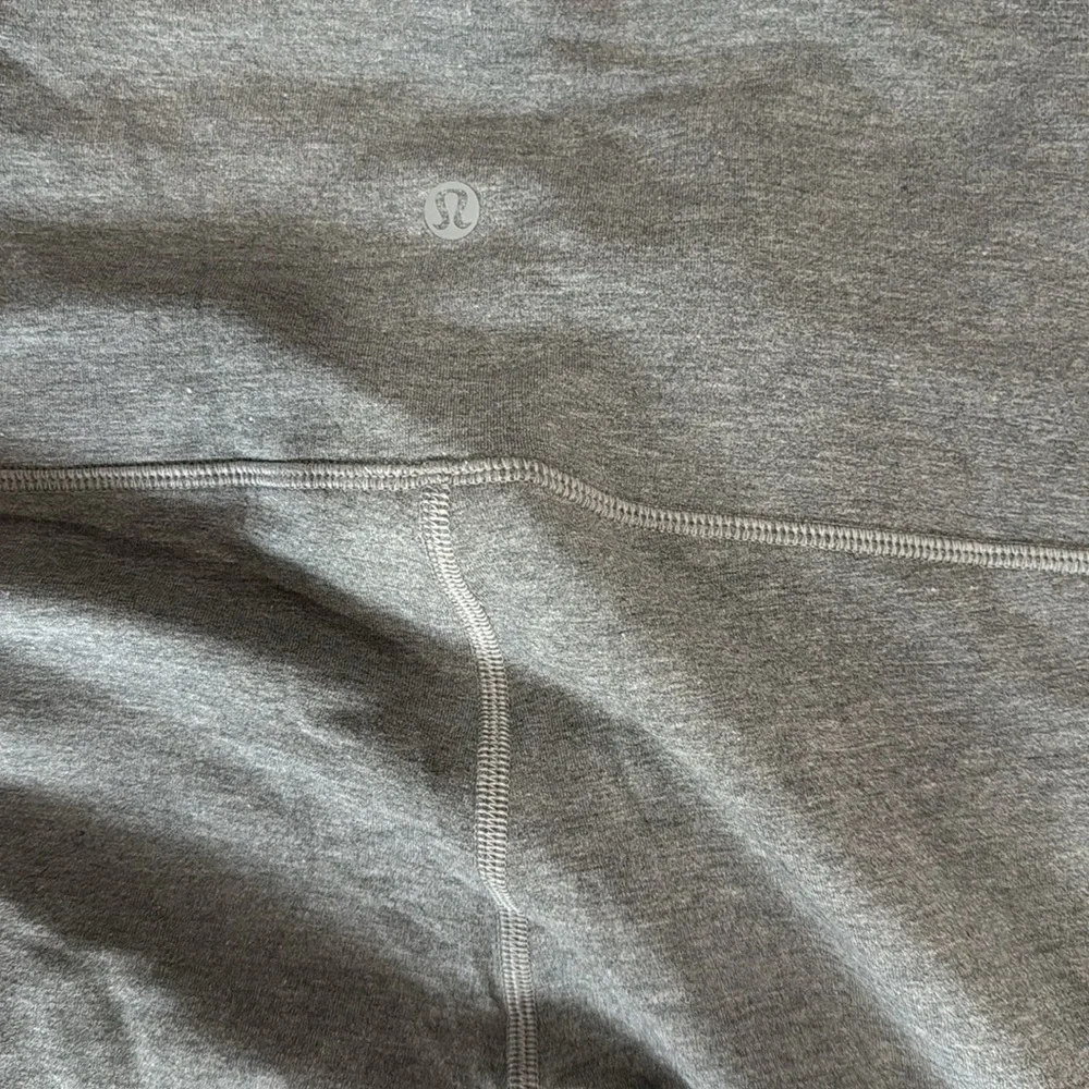 NWT Lululemon Wunder Lounge Super-High-Rise Tight 28" Heathered Core Med… - Picture 10 of 10